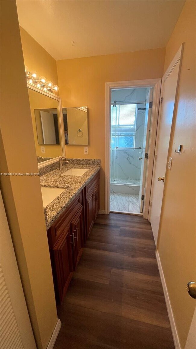 Building Photo - 8274 SW 42nd Ct