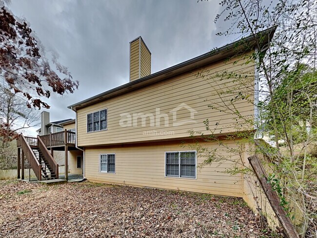 Building Photo - 1905 Ascot Terrace NW