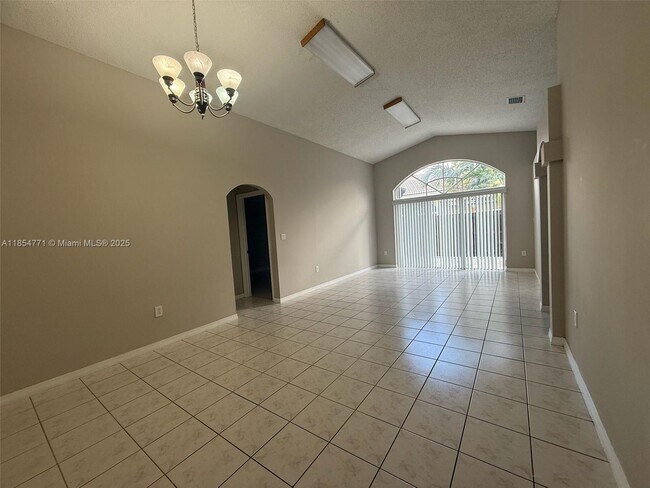 Building Photo - 15801 SW 85th St