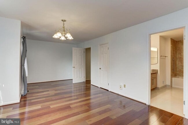 Building Photo - 7133 Swansong Wy