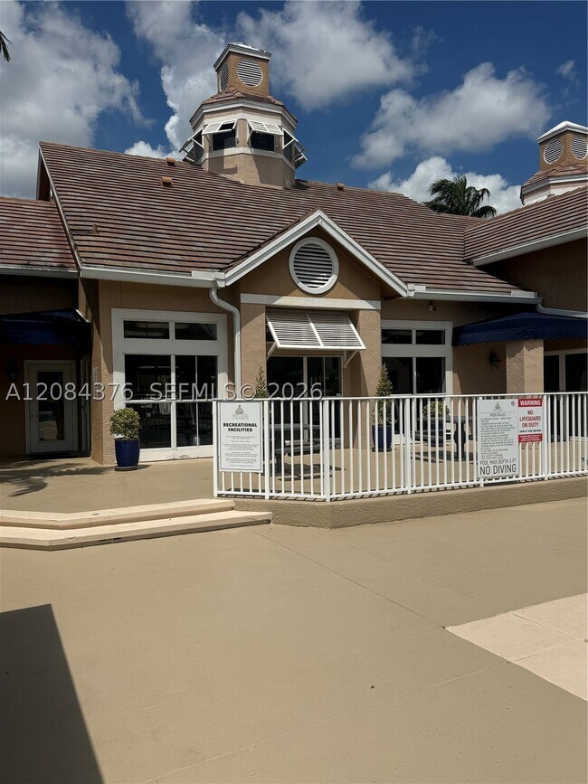 Building Photo - 15680 SW 106th Ln