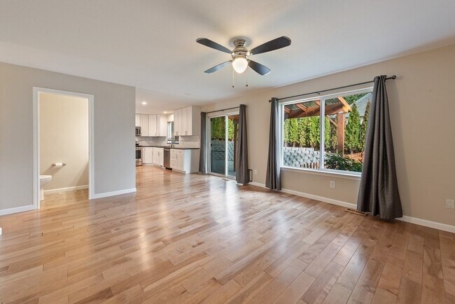 Building Photo - 207 79th Pl SW