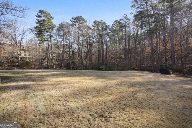 Building Photo - 27207 Plantation Dr NE