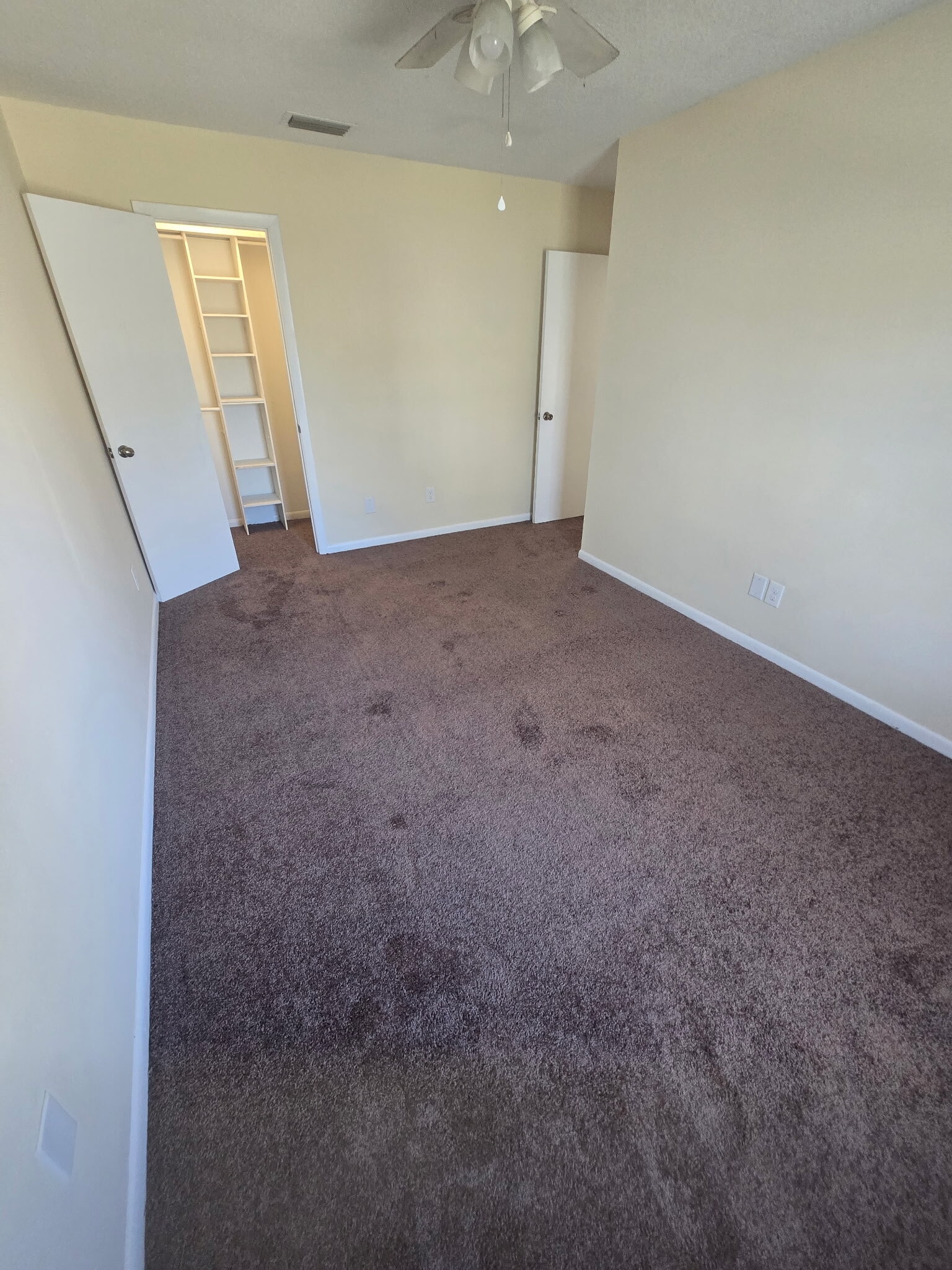 Building Photo - 2080 Kings Gate Cir