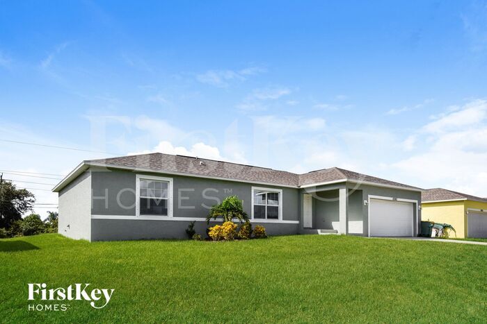 Building Photo - 10363 Grail Ave