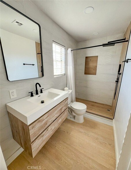 Building Photo - 80940 Shenandoah Ave