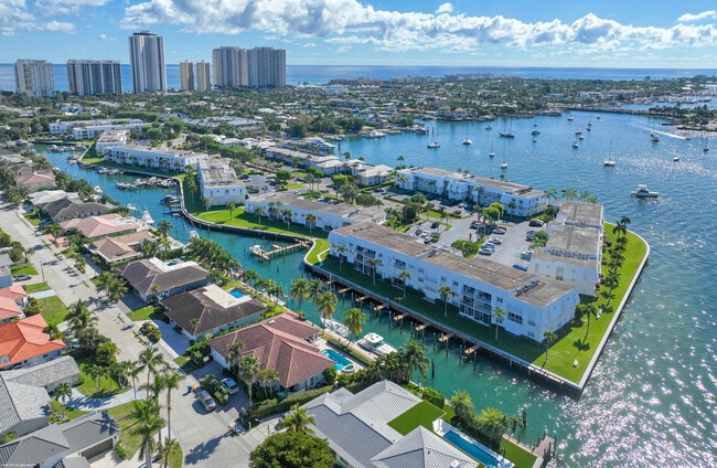 Building Photo - 1030 Sugar Sands Blvd