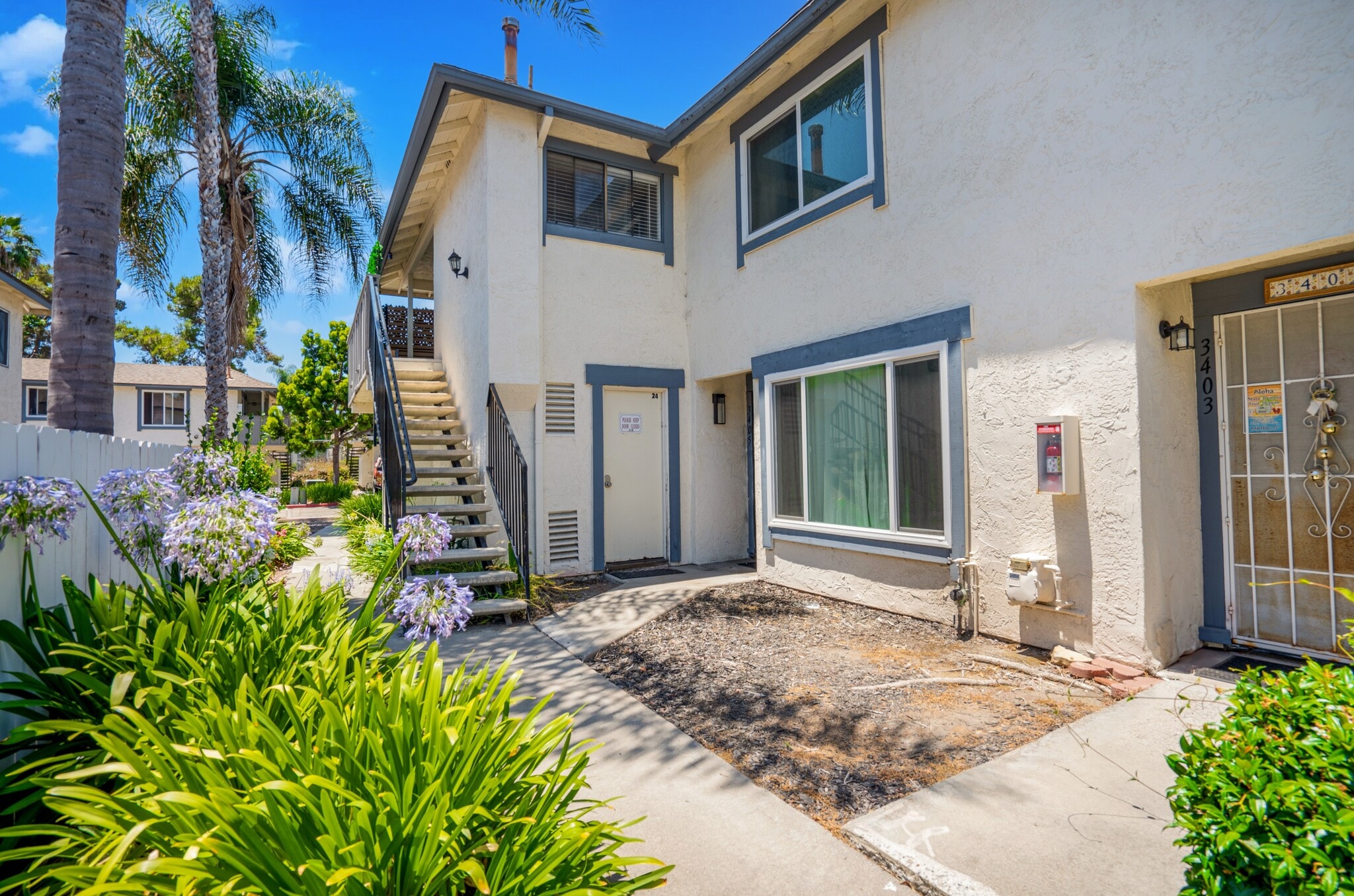 Building Photo - 3407 Del Este Way