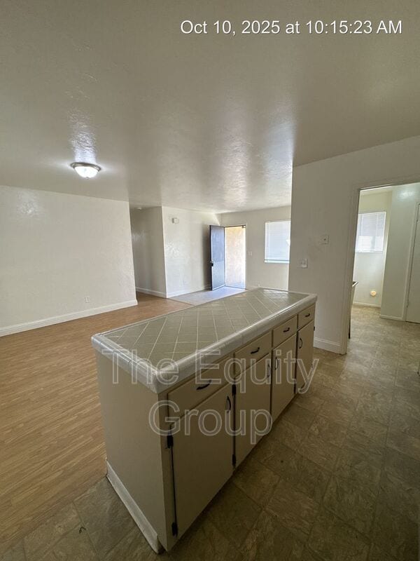 Building Photo - 5322 Avenue 280
