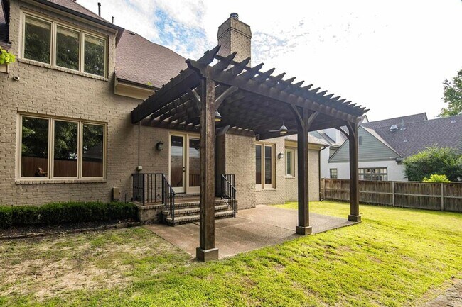 Building Photo - 6597 Heronswood Cove