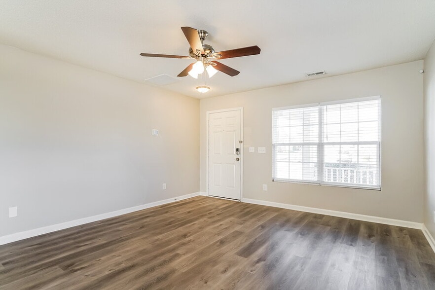 Building Photo - 6412 Guard Hill Dr