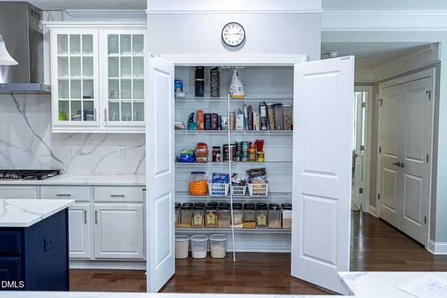 Building Photo - 5016 Trembath Ln