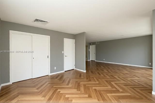 Building Photo - 2030 S Ocean Dr