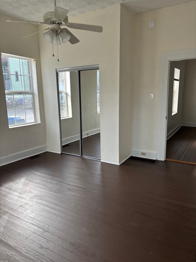 Building Photo - 315 Jefferson St