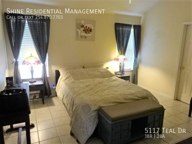 Building Photo - 5117 Teal Dr