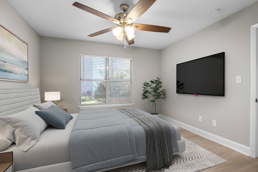 Interior Photo - The Reserve on Main Street