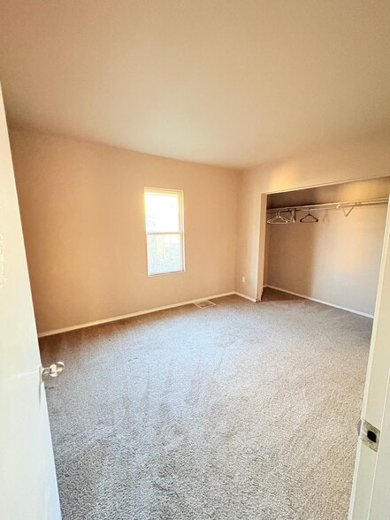 Building Photo - 8041 WA-903