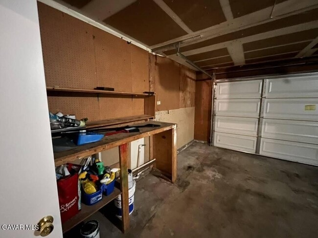 Building Photo - 43770 Santa Rosa Cir