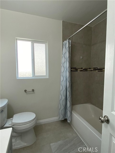 Building Photo - 1770 W Minerva Ave