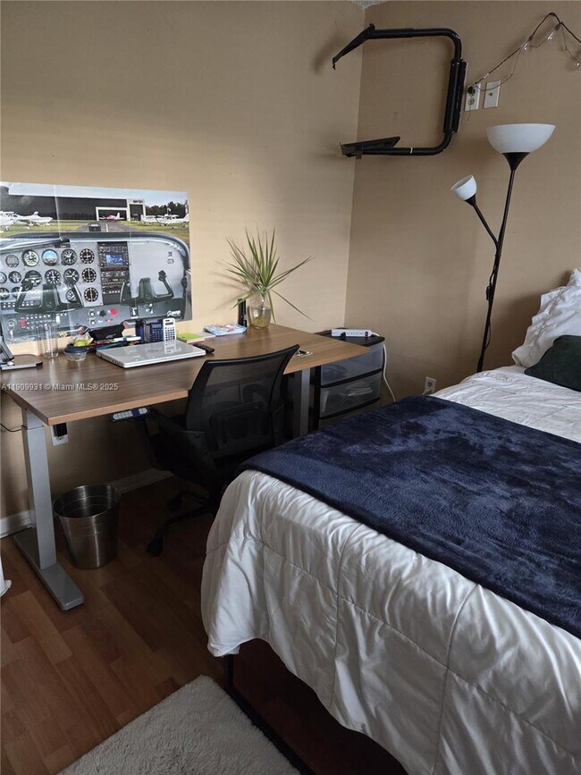 Building Photo - 460 NW 102nd Terrace