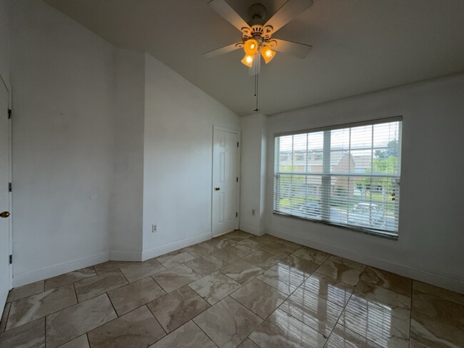 Building Photo - 6566 Marlberry Way