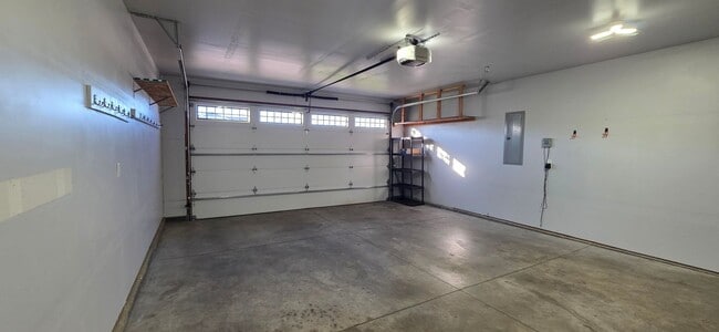Building Photo - 6908 Laramie St