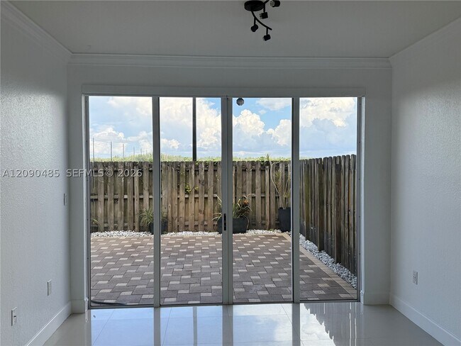 Building Photo - 7140 SW 166th Pl