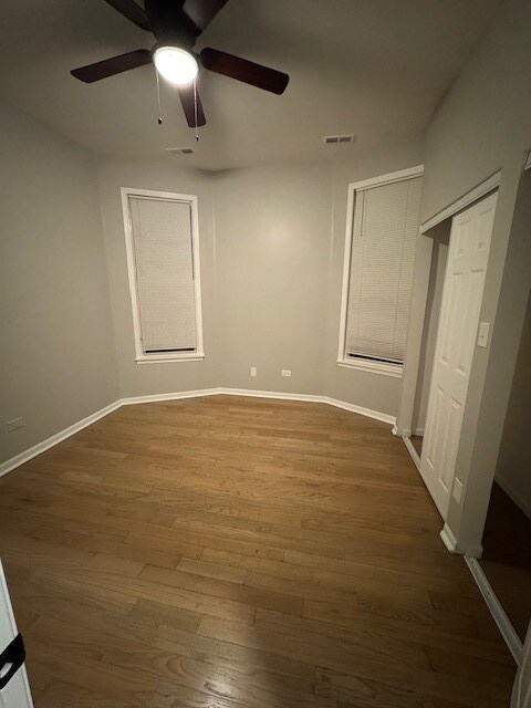 Building Photo - 6412 S Greenwood Ave