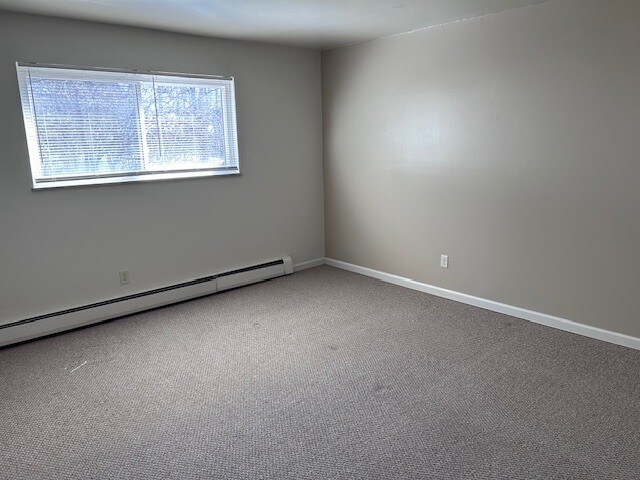 Building Photo - 5 Robbie Ridge