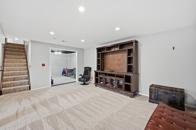 Building Photo - 1815 Mountainview Ct