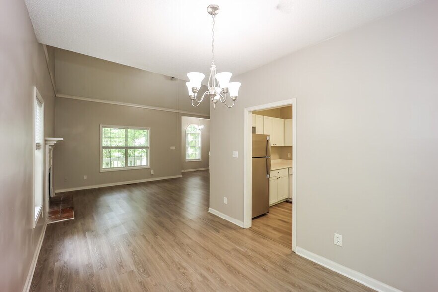 Building Photo - 4250 Winding Trail Way