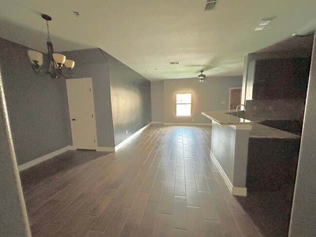 Building Photo - 8216 Casa Verde Rd