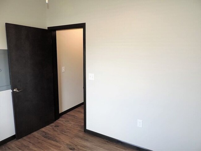 Building Photo - $1,770 | 2 Bedroom + Bonus Room, 1 Bathroom Condo | No Pets* | Available for August 1st, 2026 Mov...