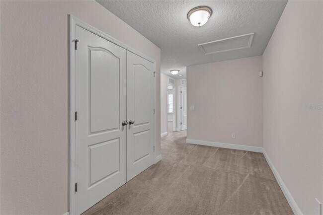 Building Photo - 569 Bethesda Ct