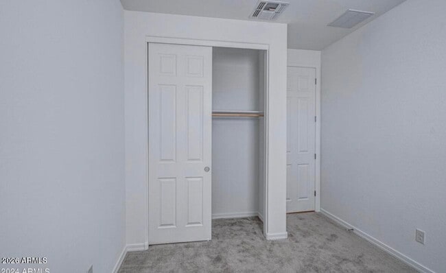 Building Photo - 1266 E Kingman St