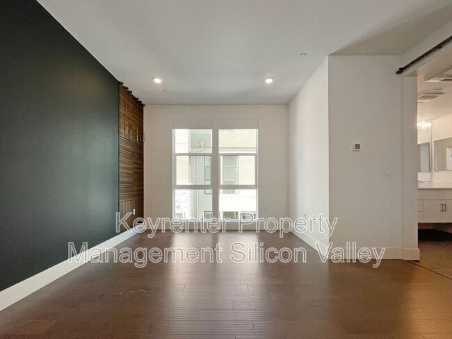 Building Photo - 3030 Boyter Pl