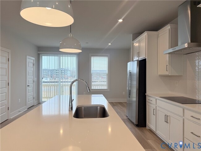 Building Photo - 9440 Alquist St