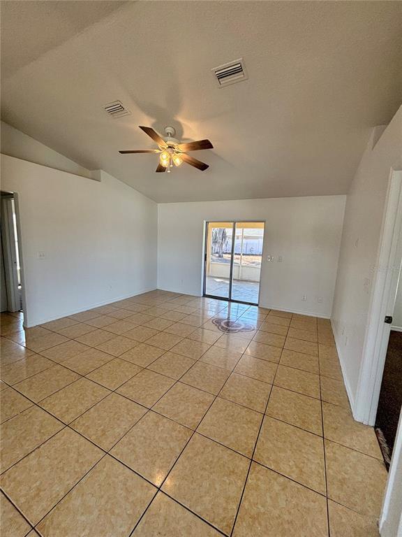 Building Photo - 16 Pecan Run Dr