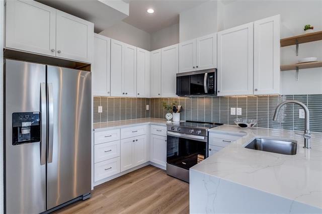 Building Photo - 3308 Birmingham Ave