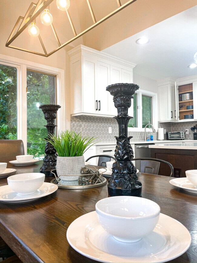 Building Photo - 16920 Landover Rd