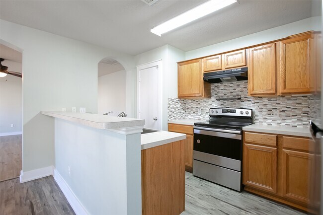 Building Photo - 9823 Cassowary Dr