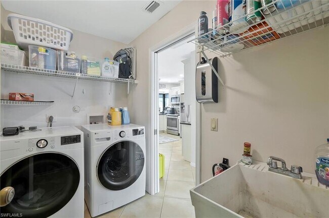 Building Photo - 50 Copperfield Ct