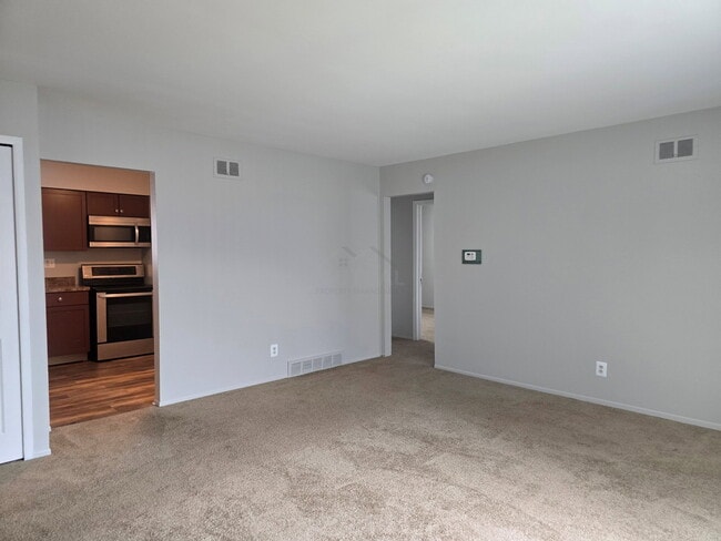 Building Photo - 25348 Shiawassee Cir