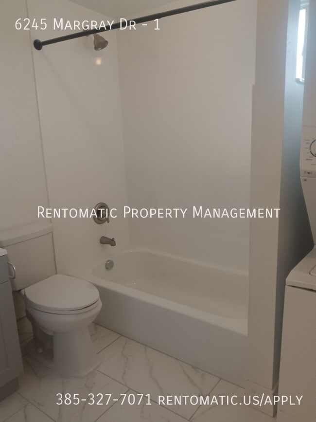 Building Photo - 6245 Margray Dr