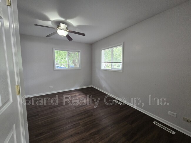 Building Photo - 18660 Pamela Pl
