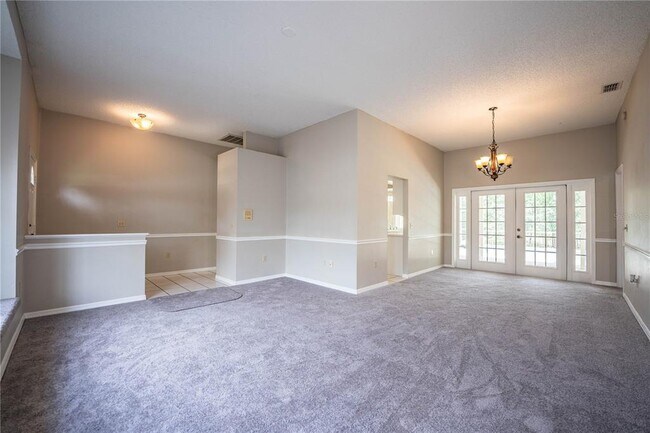 Building Photo - 2326 Deerbrook Dr