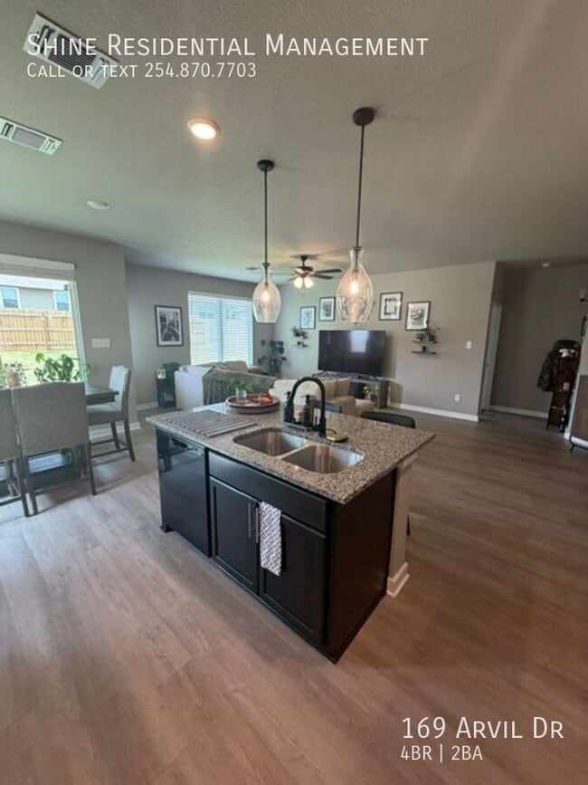 Building Photo - 169 Arvil Dr