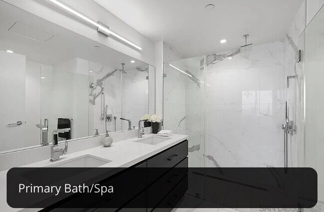 Building Photo - Panoramic Bayfront Luxury Living in the Heart of Little Italy