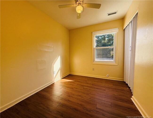 Building Photo - 923 Fiske Dr