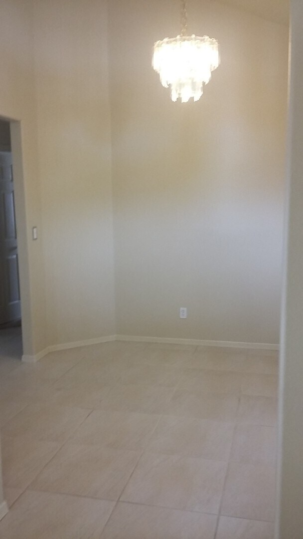 Building Photo - 205 Bay Club Dr